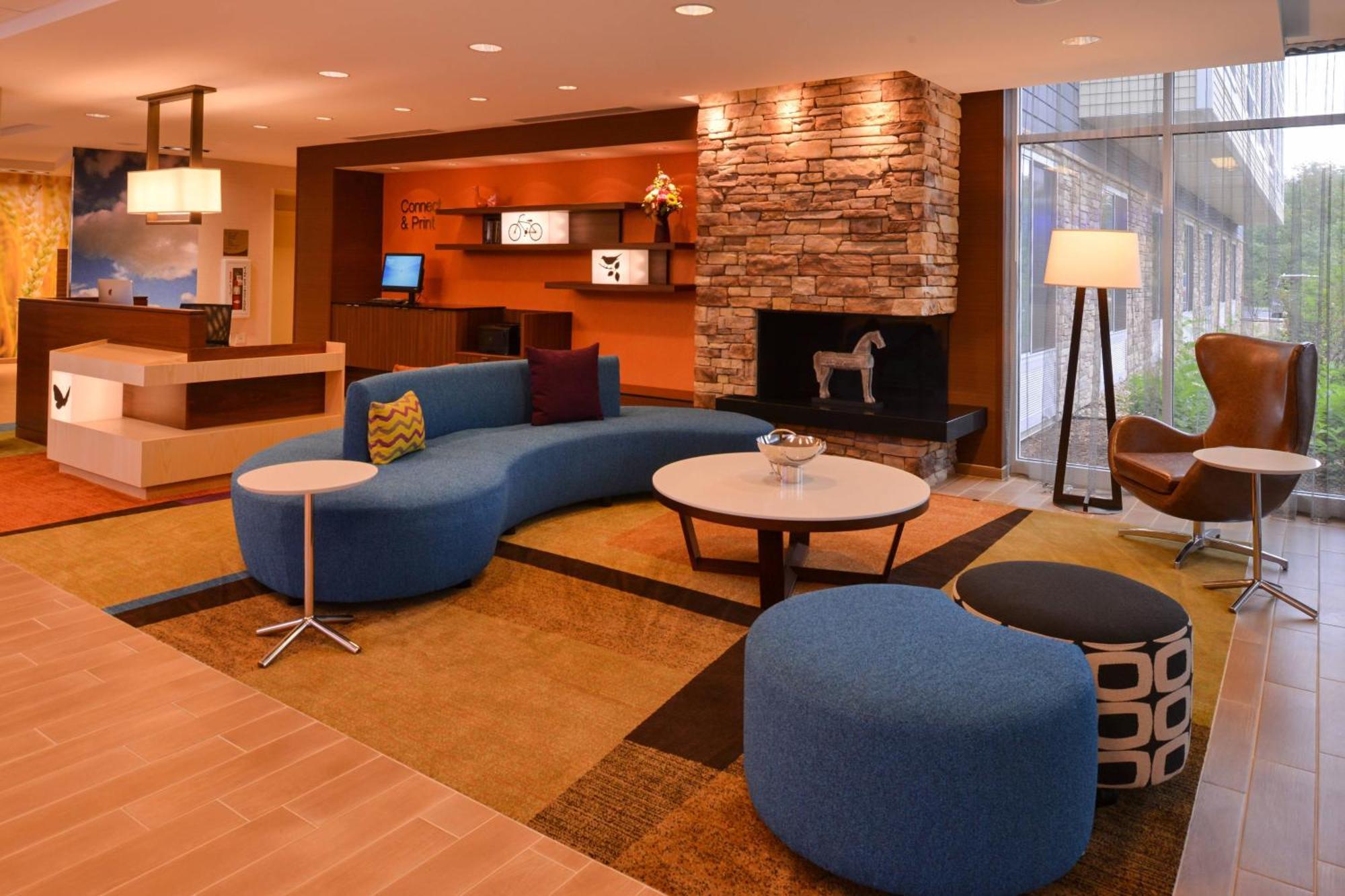 Fairfield Inn & Suites By Marriott Plymouth White Mountains Екстериор снимка